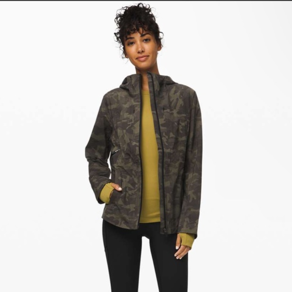 Lululemon Break a Trail Jacket